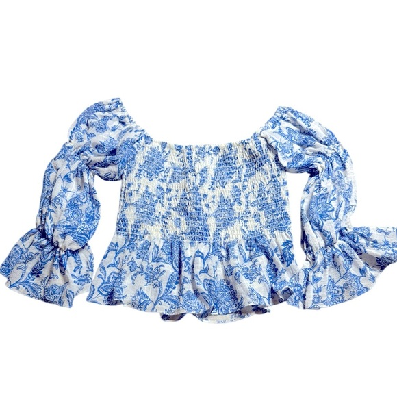 Misa Los Angeles Blue & White Smocked Puff Sleeve Top Size Small - Picture 2 of 4